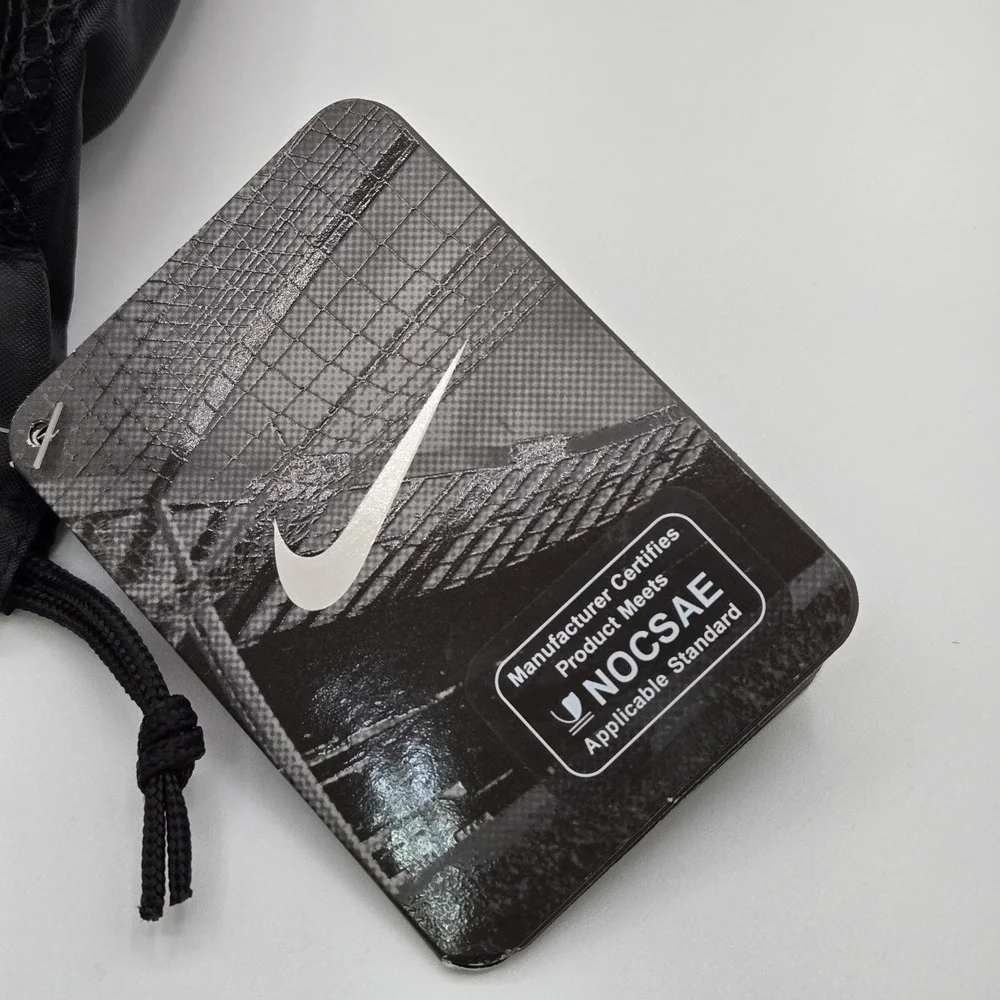 Nike Leg Guard Mens Medium Black Padded Hard Shell Foam Soccer‎ Protection